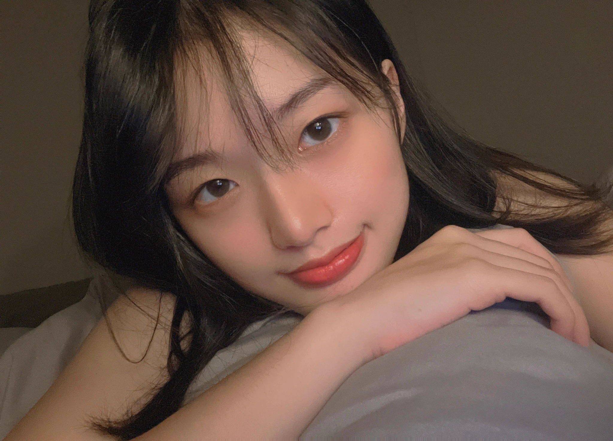 從軟軟的床上醒來真幸福🥰接下來的行程會遇到什麼有趣好玩的事情呢~ https://t.co/mPIiPcBcW4