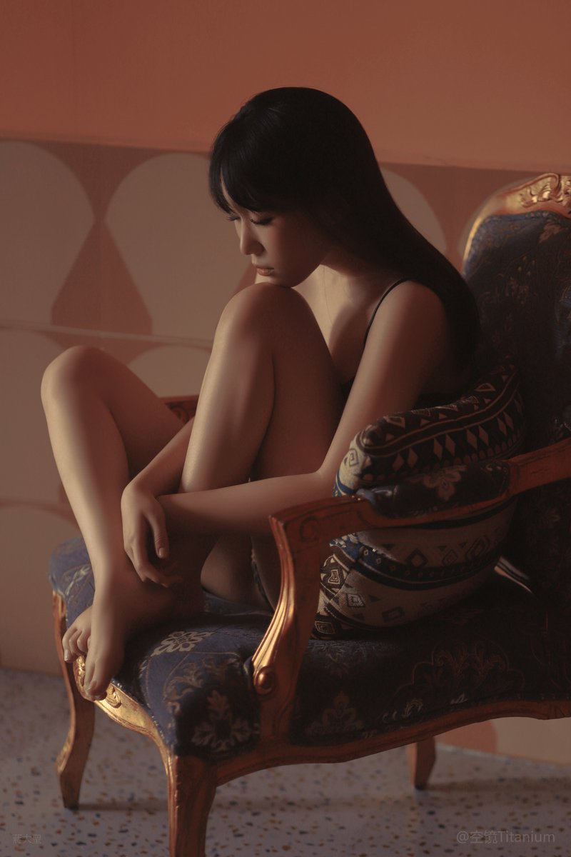 “琥珀”

摄影：@kjtitanium_

#氛围感 https://t.co/cGvcGDIphb