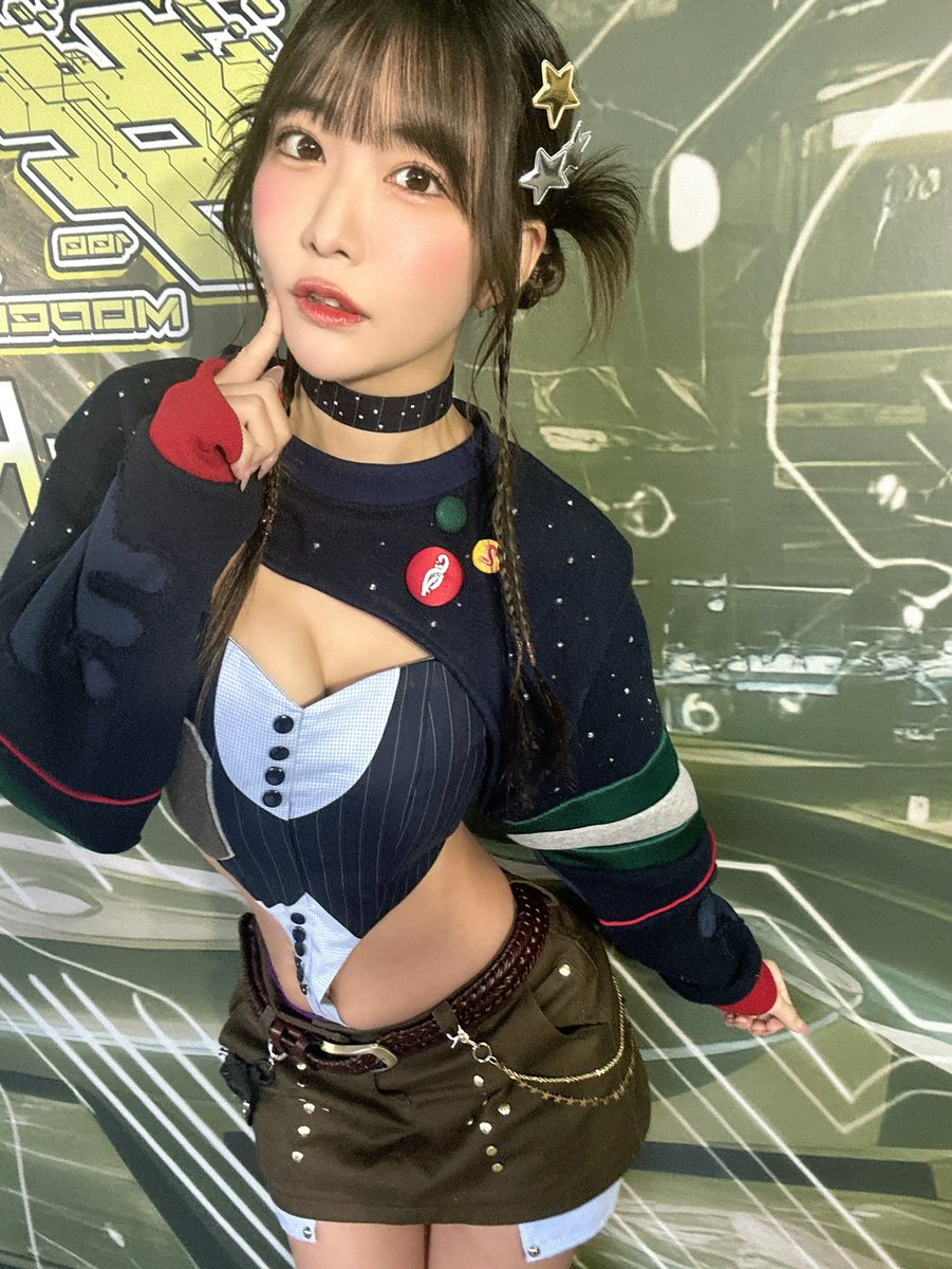 #2i2の日 ありがとうございました💜

毎年この日をみんなと過ごせるのもそばに居てくれるあなたのおかげです🥰

これからも一緒に「楽しい」を作っていけたら嬉しいです！！

出演していただいたアイドルさん、そのファンの方々、一緒に盛り上げて下さりありがとうございました🙇🏻‍♀️

新衣装どうですか？ https://t.co/BfTORdsxX5