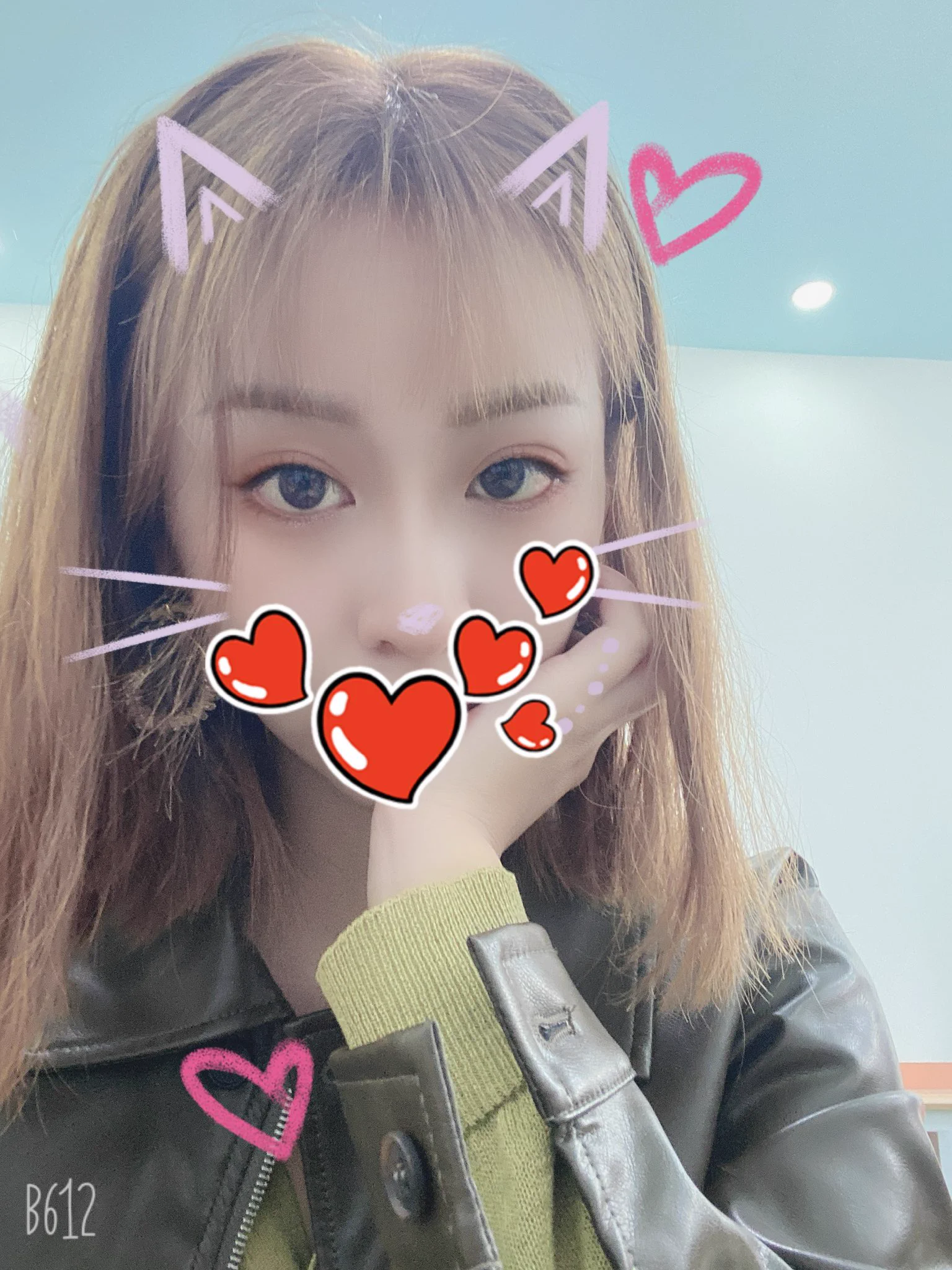 #绿帽 #绿奴 #母狗 #淫妻 #足控 #腿控
今天情人节！老婆做大家的情人！？ https://t.co/nRHd8YYXFi