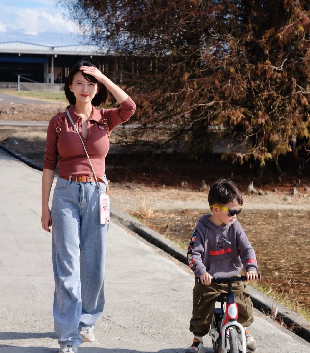 一家五口的小木屋初體驗 https://t.co/ndzQPcav6p