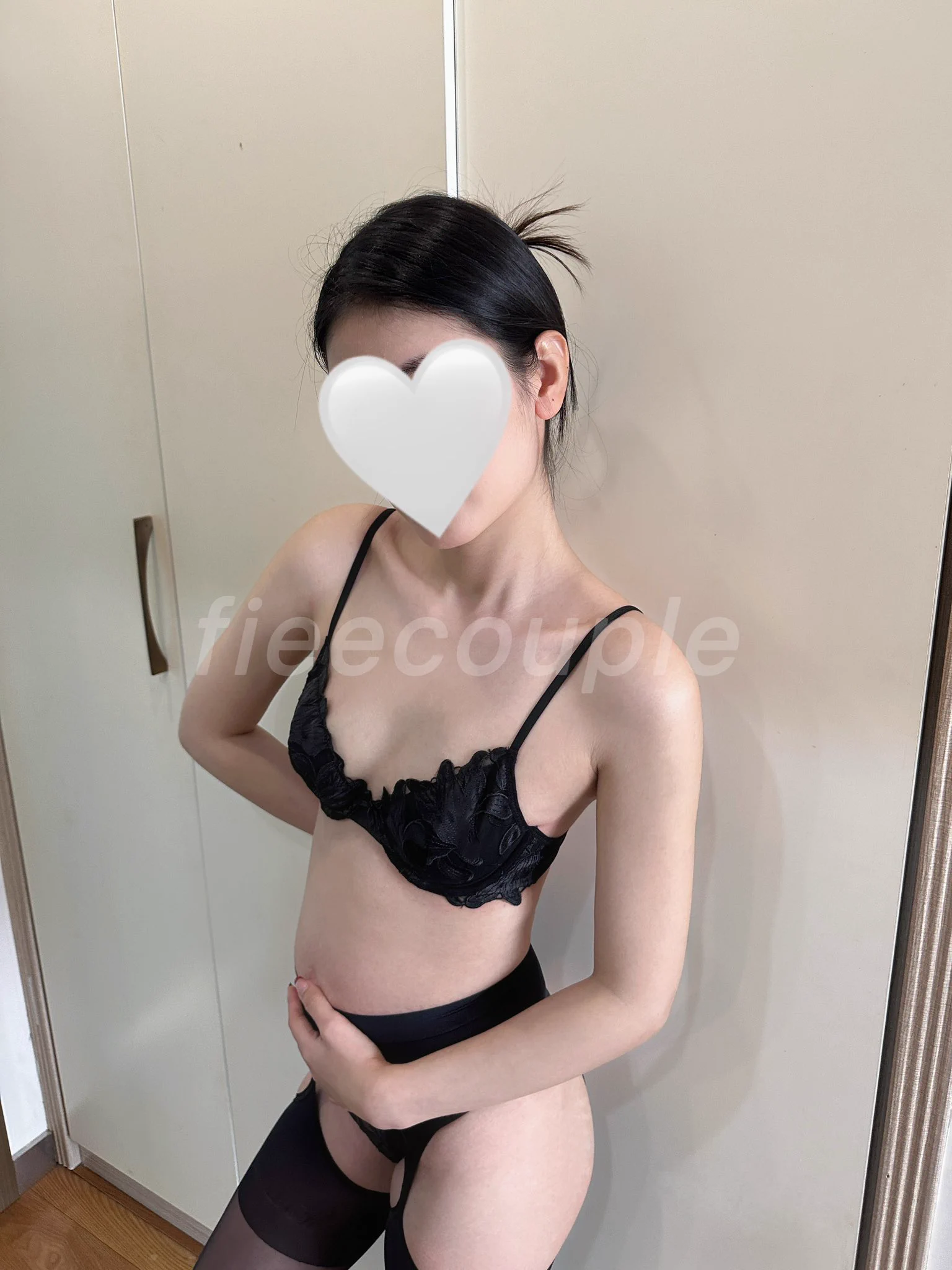 怀孕了真是更有女人味了🙈 https://t.co/ZCGMDSbnpq