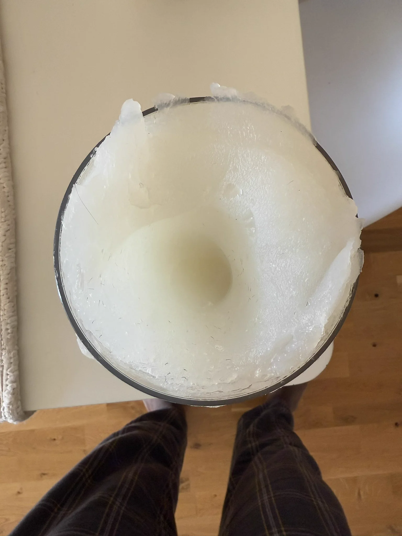 Want to recreate this picture? Well soon you can as my liquid silicone moulded, handcrafted replica dildo with @Qutoys_Store will be available very soon… https://t.co/GSycByvKbJ