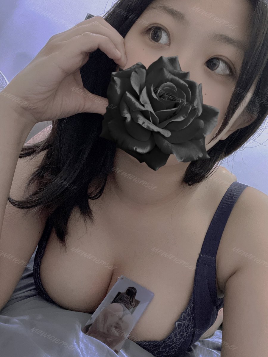 啊眼睛有點歪 (,,ﾟДﾟ) https://t.co/Xv6KrKPM3N