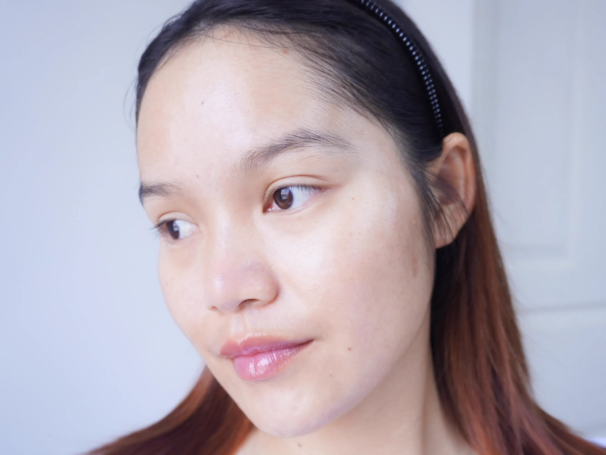 แดดแรงแค่ไหนเอาอยู่ทุก UV จากแสงแดด La Roche-Posay #UVMUNE400☀️ กันแดดที่ปกป้องได้ครอบคุลมถึง Ultra-Long UVA ช่วง 380-400 nm ใช้ตัวนี้ มั่นใจได้เลยว่าผิวจะไม่โดนทำร้ายจากแสงแดด ช่วงไหนที่ต้องทำกิจกรรมกลางแจ้ง เจอแดดจัดๆ โบกตัวนี้ไปเลย 2 ข้อนิ้ว คือรอดด แล้วก็ชอบมากๆที่เนื้อ Invisible ซึมไว ไม่เหนอะหนะ ไม่เป็นคราบ เบาสบายผิวตลอดทั้งวันเลย!!#LaRochePosayTH #กันแดดยืนหนึ่งจบถึงUltraLongUVA