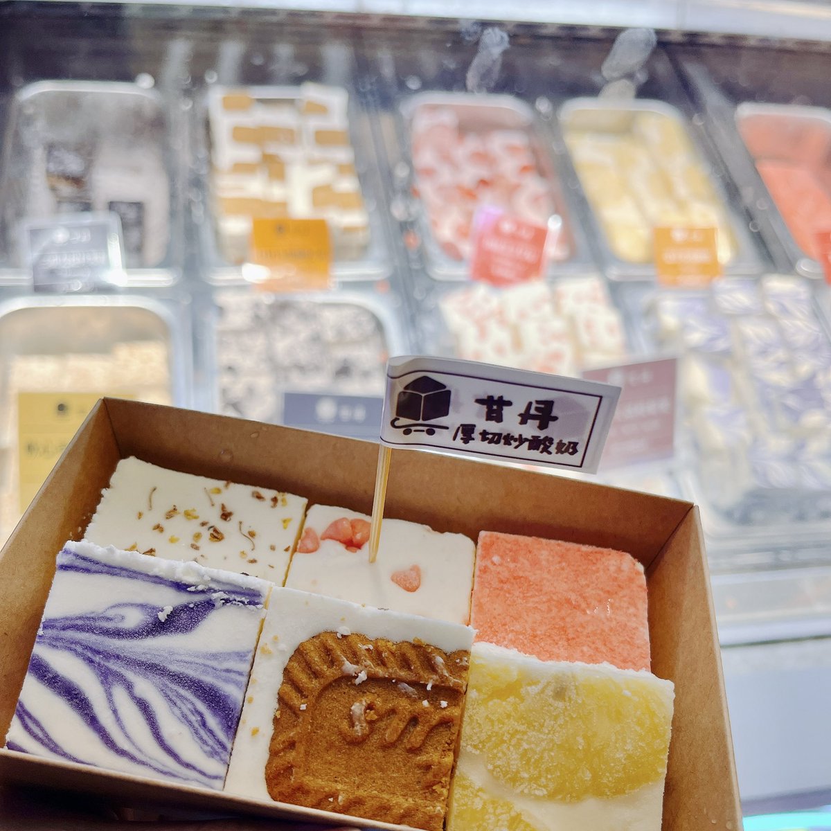 以前的我會有強迫症..
會不喜歡看到通知跳出來的數字
最近頗懶得回任何人訊息～
看到那些通知的數字已無感
都不想點開看看

#是不是對社交厭世 https://t.co/OohFQQDVkh