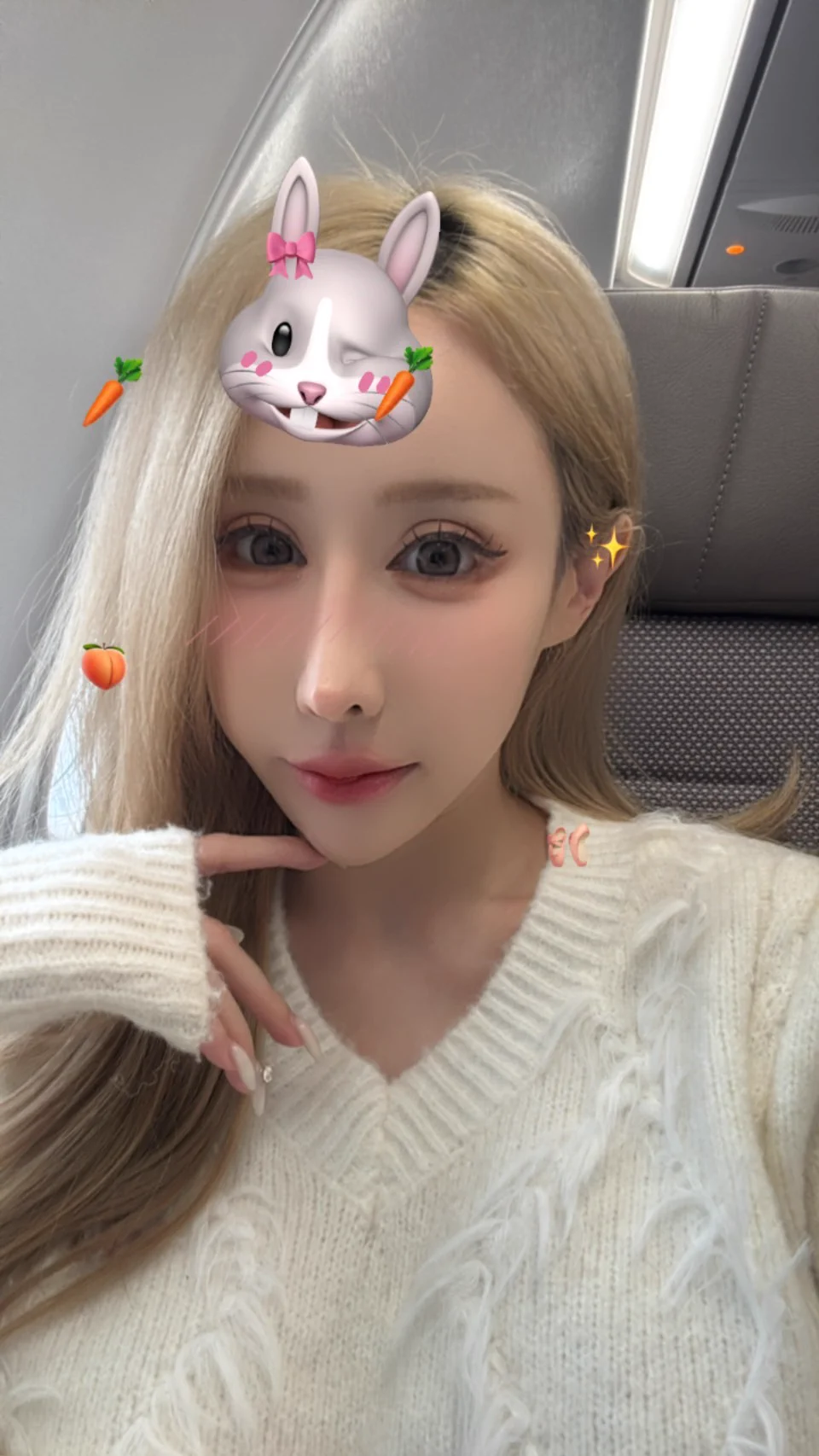 是不是都有人愛我不敢說?🐰聊天https://t.co/TpV1bSCK8U https://t.co/ph1TZBddmQ