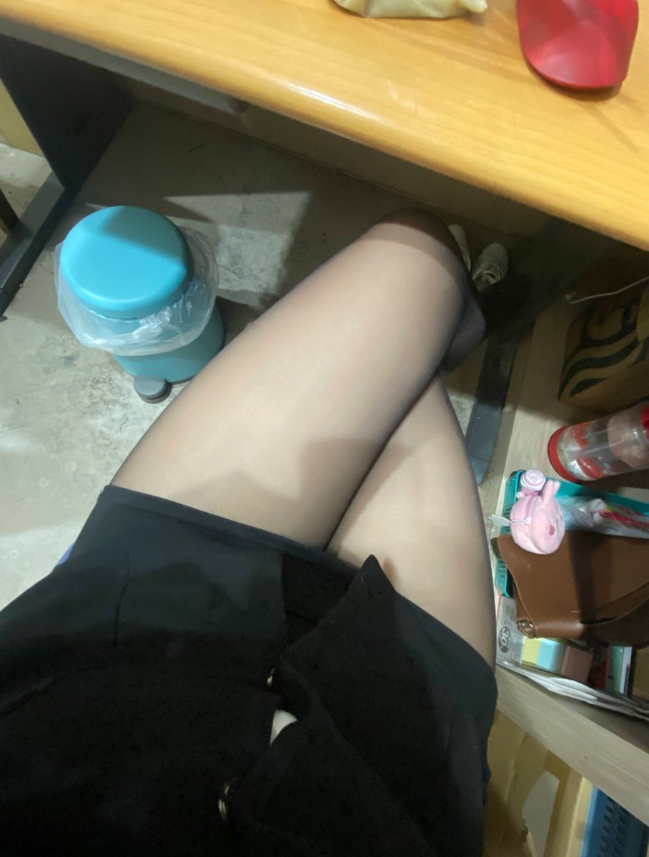 肚子胖到快爆開ㄌ⋯⋯⋯⋯ https://t.co/uRHhKURIKX