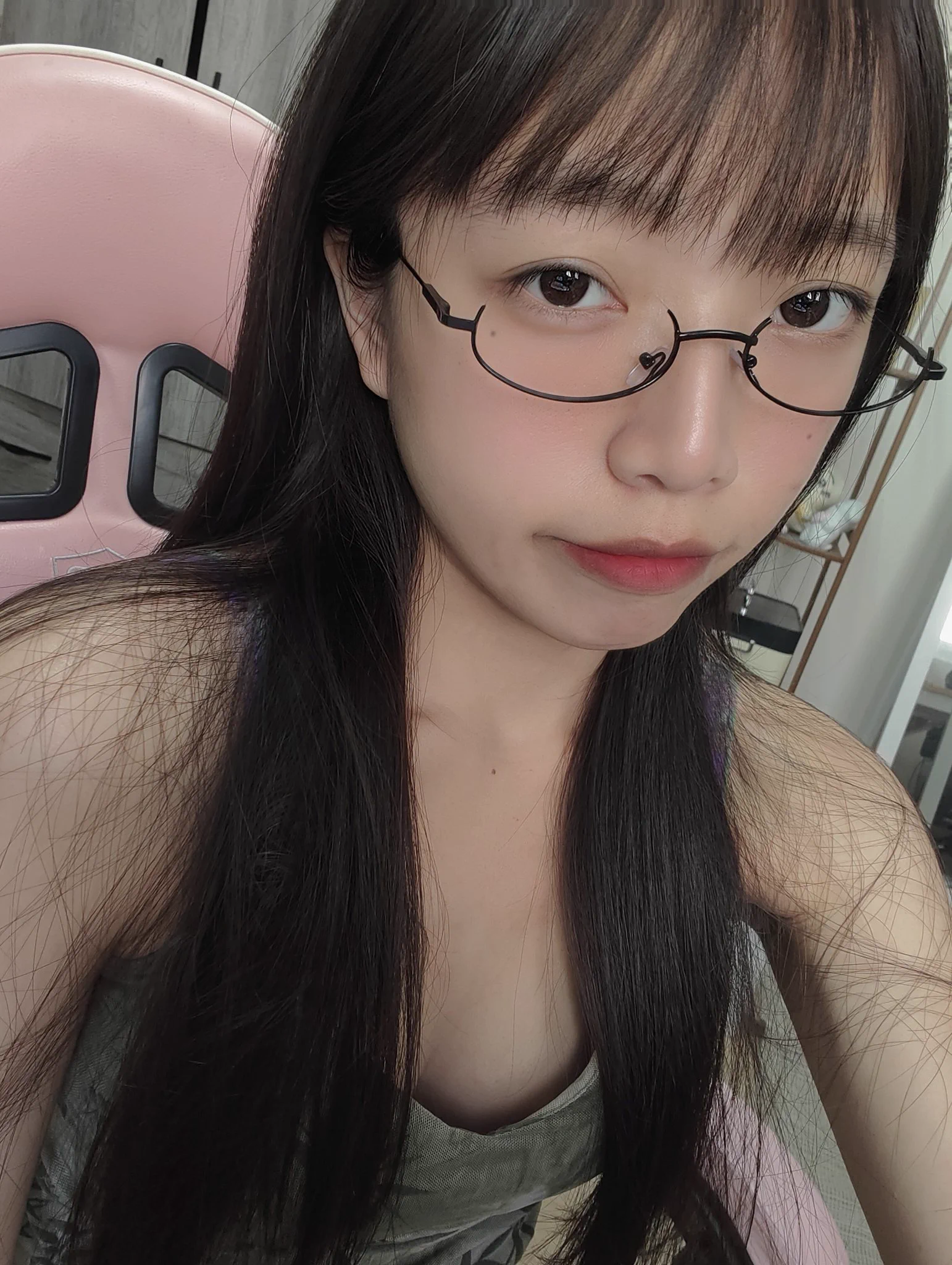 這裡肯定會有姐控吧 https://t.co/7F2PSPgXCk