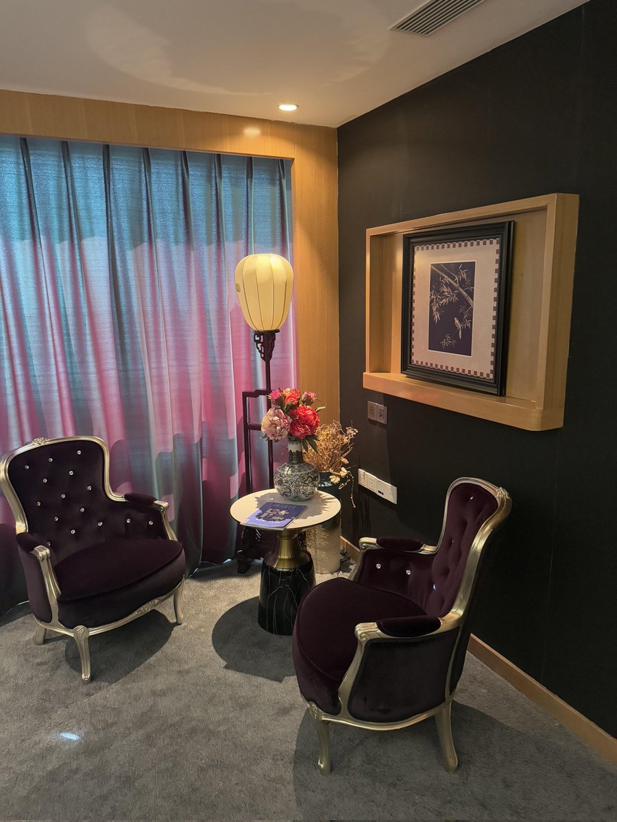 今晚有人在吗？ https://t.co/vXkvegsRCY