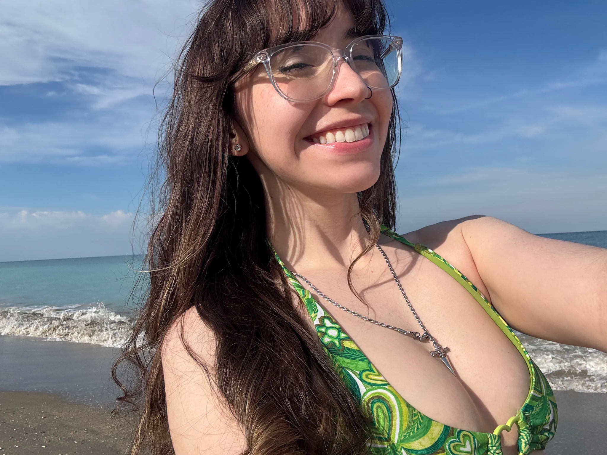 feeling like a pretty angel 🧚 https://t.co/nCvIAOTgon