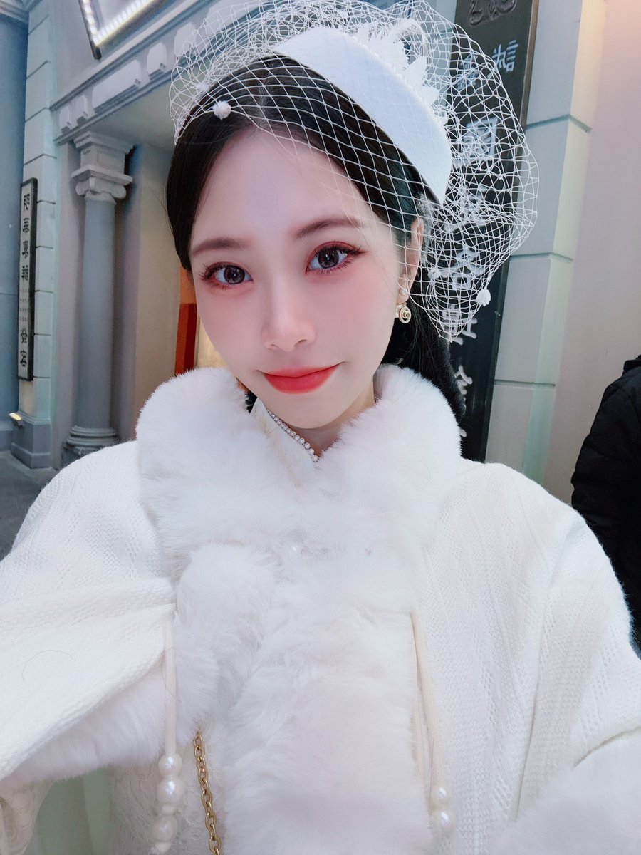 日子再苦也要笑著過下去

說不定明天就中樂透啦~ https://t.co/sfr938rI19