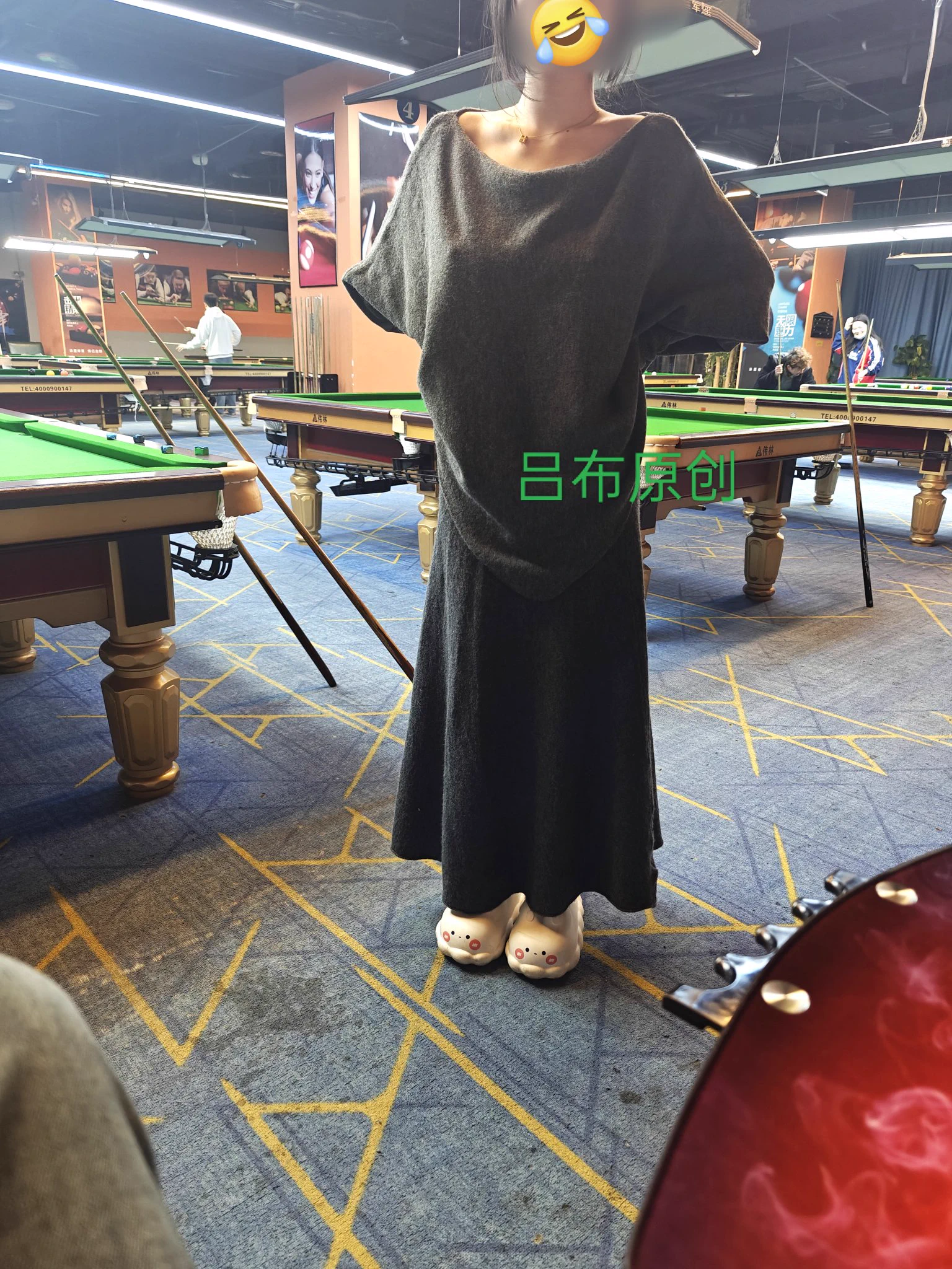 1800啦，不是僵尸粉的赶快评论区讨论下下本期福利具体内容。要开始抽选福利了。😂😂 https://t.co/ILXMj3ormi