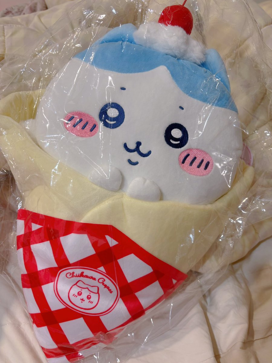 你們看你們看
是可麗餅小八
超可愛吧😻
兔兔太貴了買不起
但可以送我我會很開心😻 https://t.co/iUhQdLMMVW