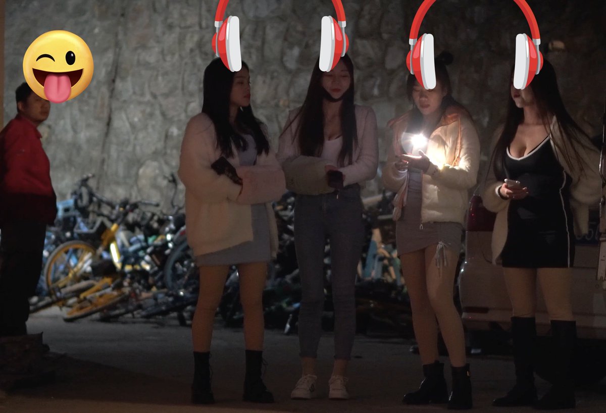 操B的人去哪里了?这段时间天气阴冷又下雨,狼友们都不去小巷子找妹子。妹子们对在潮湿寒冷的巷子里发着怨气,抱怨生意不好。一晚上也接不到几个客人。这样下去只好降价促销了😜 https://t.co/qtDzwXY9Q2