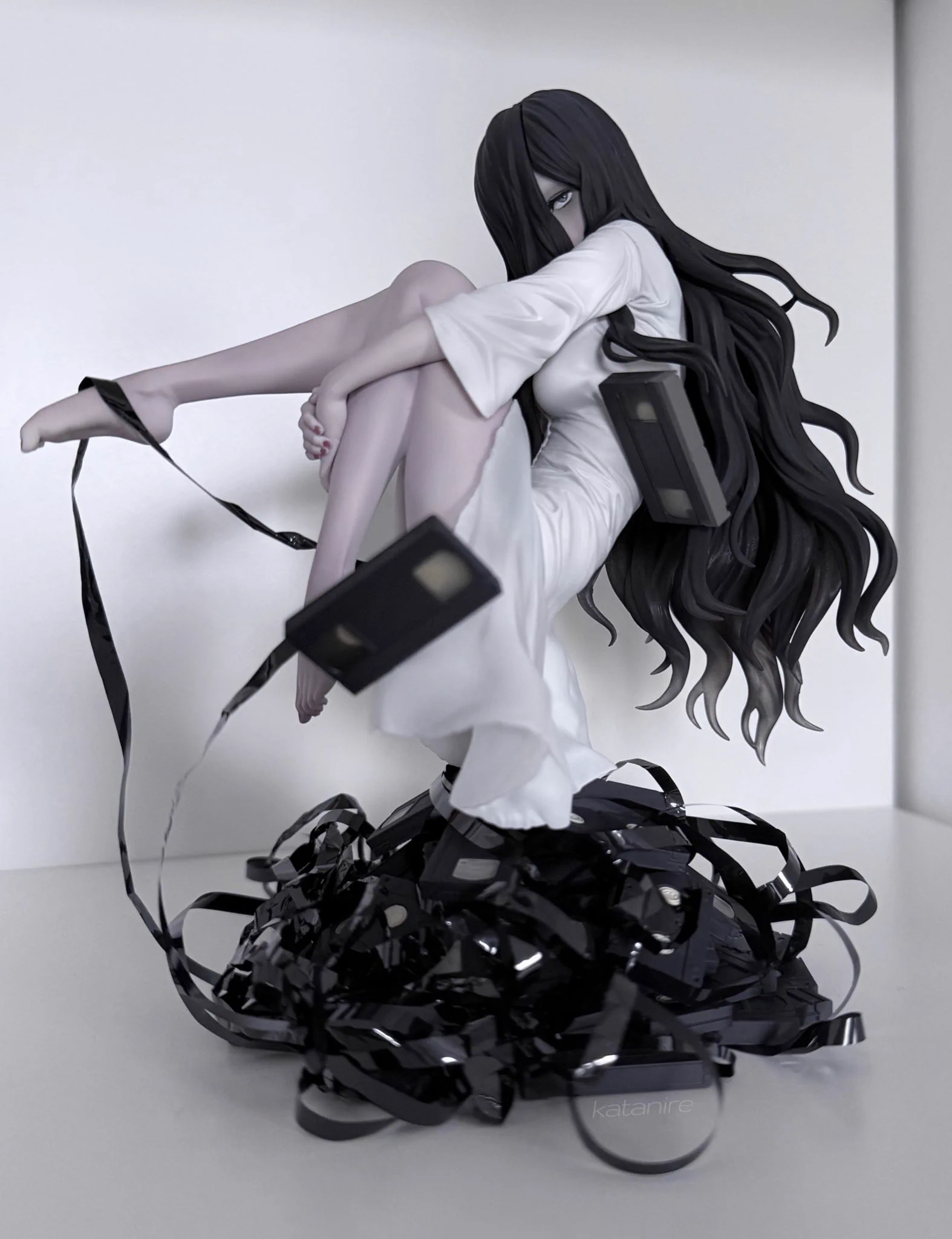 Yamamura Sadako figure 📼 https://t.co/OqSp6D4vMz
