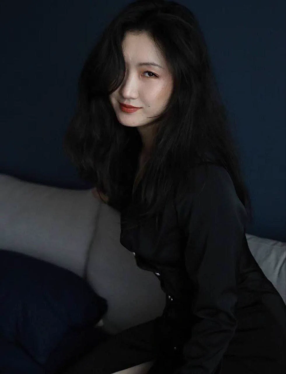 和聊了很久的推友见面，聊到一半他说饿了，然后点了个外卖，为了让汉堡更好吃，我给他的汉堡加了点"料"你也想吃我加工过的丝袜汉堡吗？鲜嫩多汁，还让你有大汗淋漓后的畅快～ https://t.co/OMUuDvJblP