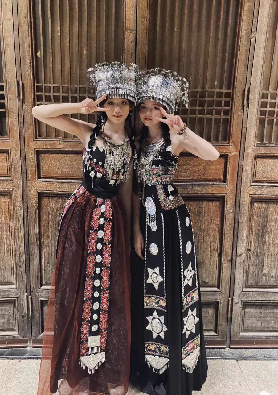 苗族精灵可爱的小妹妹☺️精彩内容完整版已放评论区 https://t.co/VfcnxoEmbQ