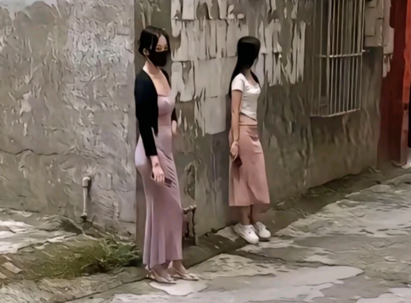 一泡八十,无套裸吹。四川广汉少妇村在狼友圈里面一直很出名。百八十个三十岁左右的少妇,为了生活,出卖肉体。文章有详细记录,喜欢猎奇的X友们不要错过。 https://t.co/sRt8B33ImD