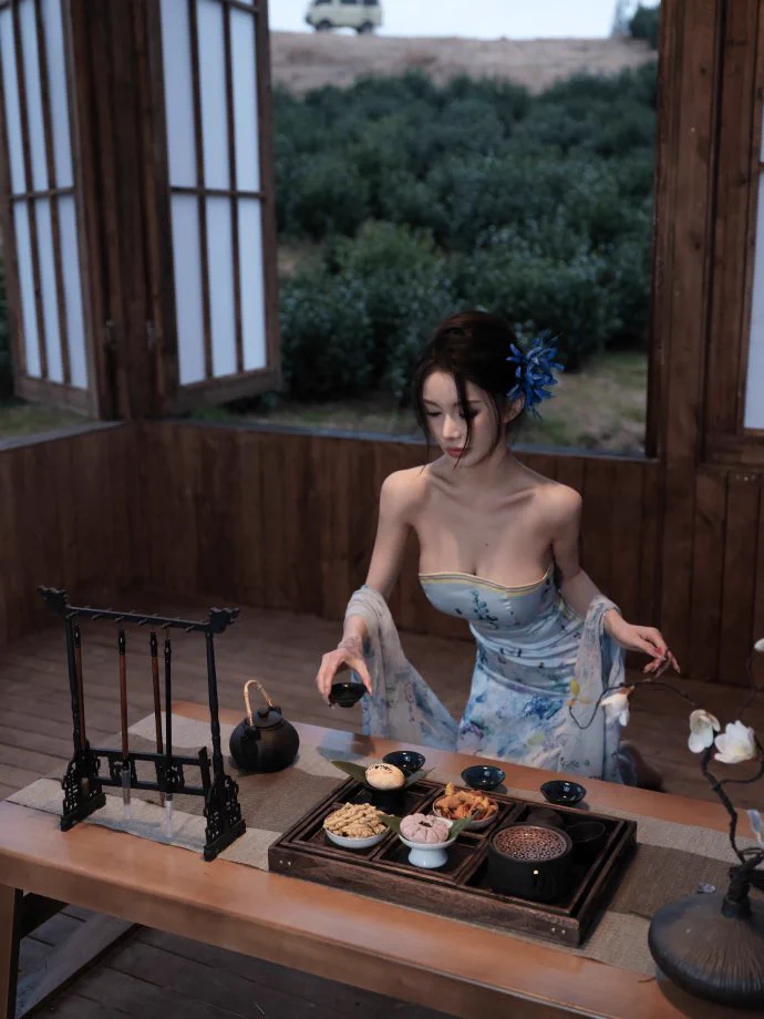 新茶到了要尝尝嘛！ https://t.co/lvxAjZm6gJ