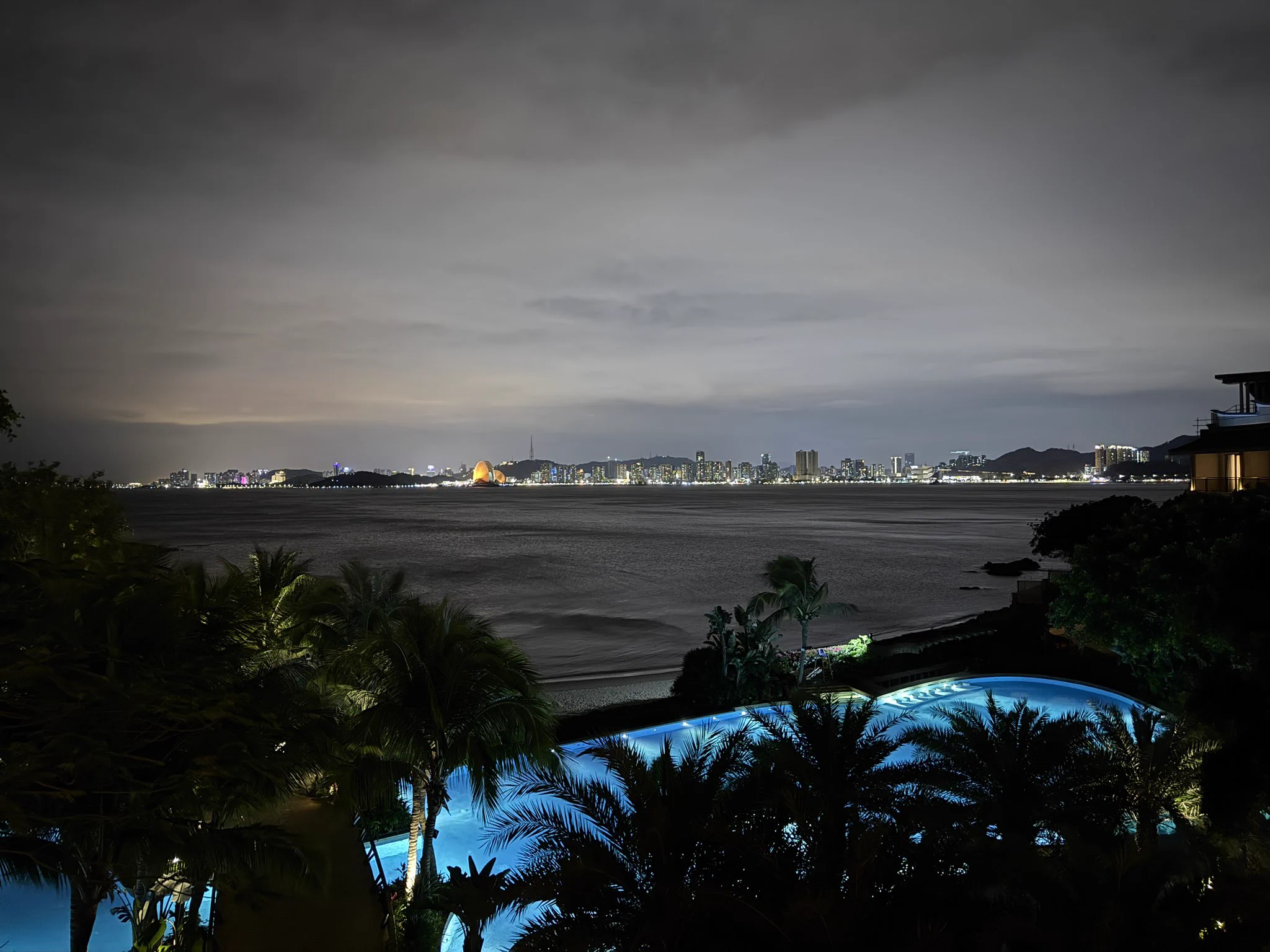 看图猜城市？ https://t.co/5PJWyTJ43t