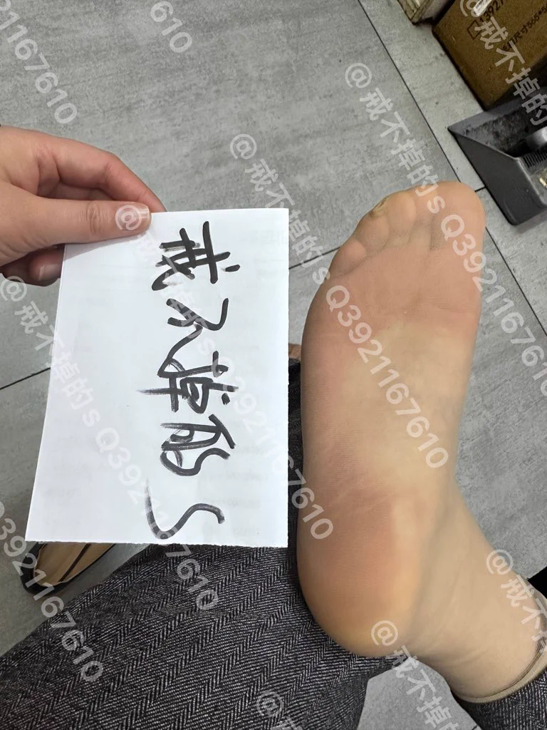 #专柜丝袜 #原味丝袜 #柜姐丝袜 #裤里丝 短丝🐔巴套子，柜姐自拍验证持续有货，不留存货，下单后我再去店里拿，我没时间柜姐会直发快递，运气好直接脱了密封快递发走 https://t.co/XRxbsU9hbL