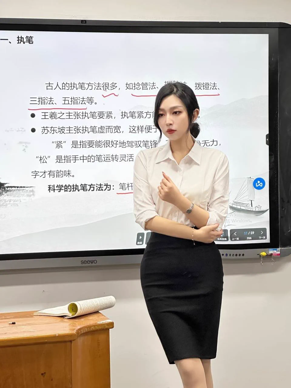 介绍推友老师 @egfewgfewgf 其实内心很孤独，渴望激情性爱，只要你胆子大，就有机会，喜欢的可以 转发 关注 联系 ..她 https://t.co/9qqINk2upb https://t.co/ZSruxfj524