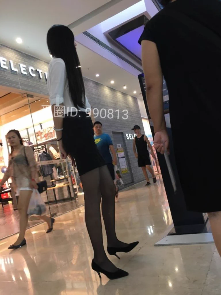 包臀肉丝极品长腿少妇 https://t.co/QCEhWtfUP9