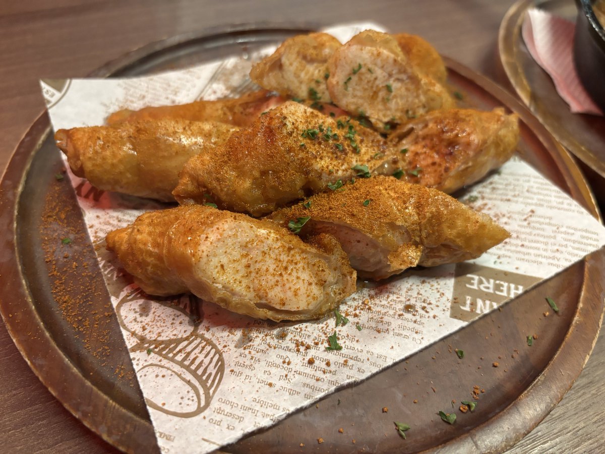 今天跟家人去吃的晚餐
挖掘到青埔好店
開心 https://t.co/RpfjgVws0W