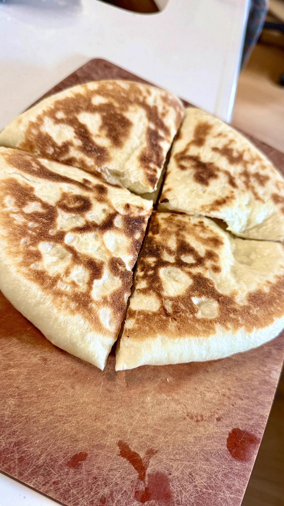 半年くらいぶりにチーズナン作った🧀 https://t.co/06vPR1WBFS