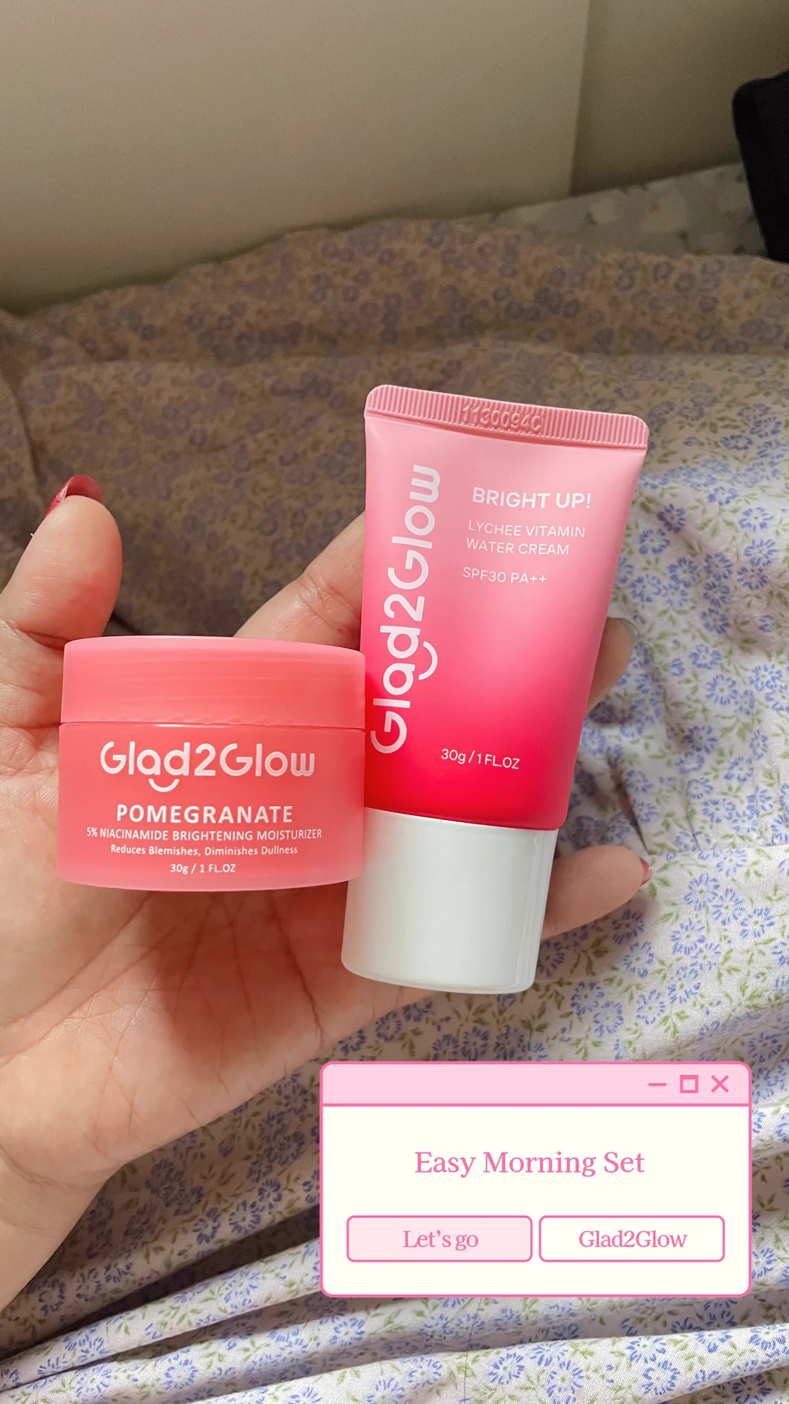 มอนิ่งเซ็ตหน้าไบร์ทแบบง่ายๆจาก Glad2Glow 💗🌞จริงๆเราใช้ตัวมอยซ์ทับทิมหมดมากระปุกนึงแล้ว หน้าไบร์ทขึ้น มี Niacinamide 5% เนื้อเบาๆซึมง่ายมาก พอมาเจอ tone up ลิ้นจี่ปรับสีผิว SPF30 PA++เนื้อดีไม่วอก ใช้คู่กันก่อนกันแดดแต่งหน้า พูดเลยว่าเป็นการเตรียมผิวที่ดีชุ่มชื้น ในราคาเบาสุดๆ ✅