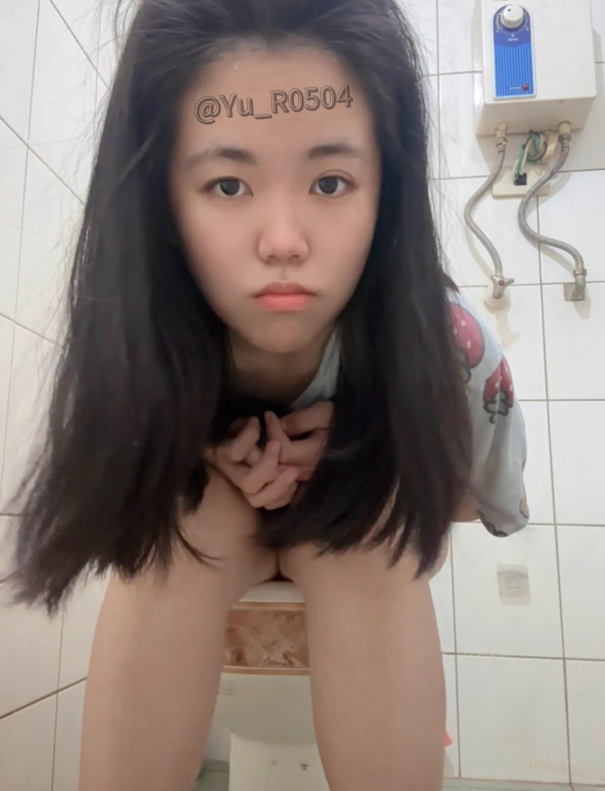早安～今天有太陽🌞狗狗要來手洗衣服～現在沒有車車不能拿去自助洗衣了只能自己手搓😭那個機車升降電梯 管理員跟狗狗說維修要等兩個月 狗狗有氣沒地方出😮‍💨等時間到 狗狗馬上搬家！😠 https://t.co/pY0gHrbeyB