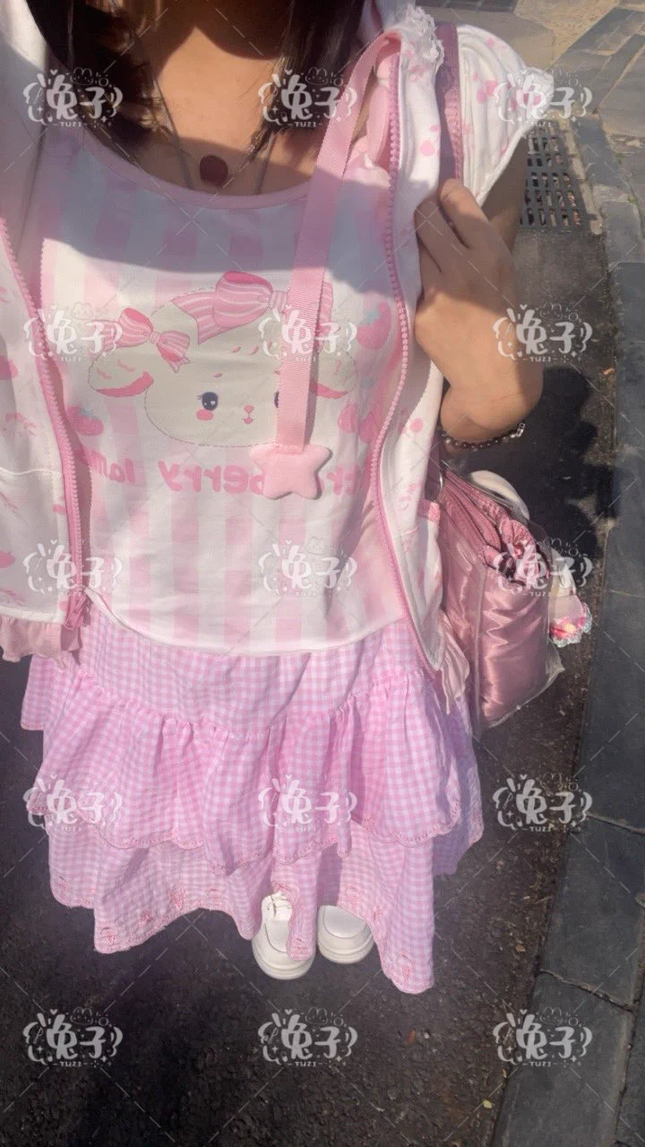 🚪内露出视频定制节选 ๑⃙⃘´༥`๑⃙⃘ @SexytoBaby@SexytoDoll@SexytoGirl@SexytoLady https://t.co/jq7RctIEoM