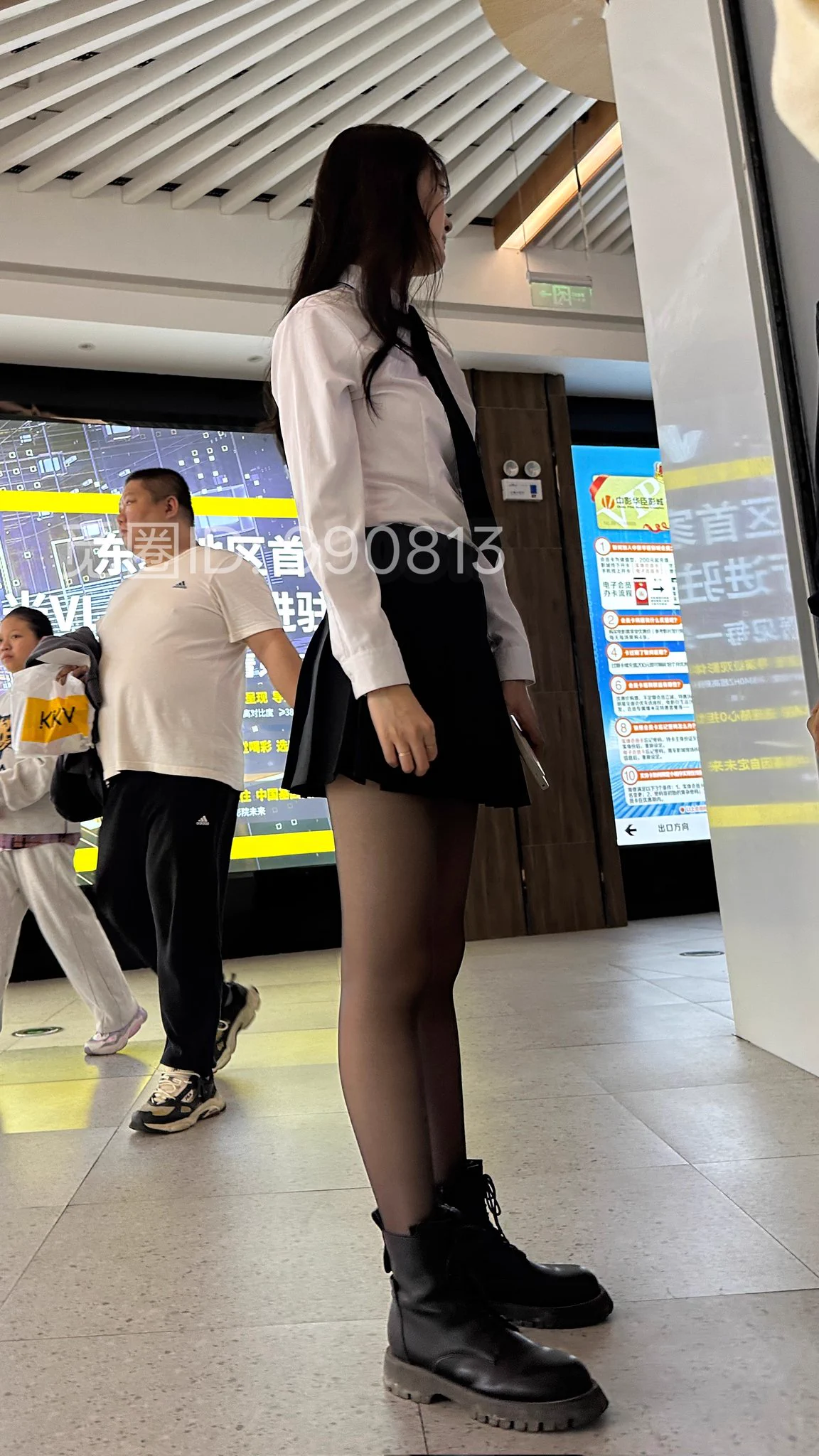 百褶裙黑丝小妹 https://t.co/H19dZN0lkZ