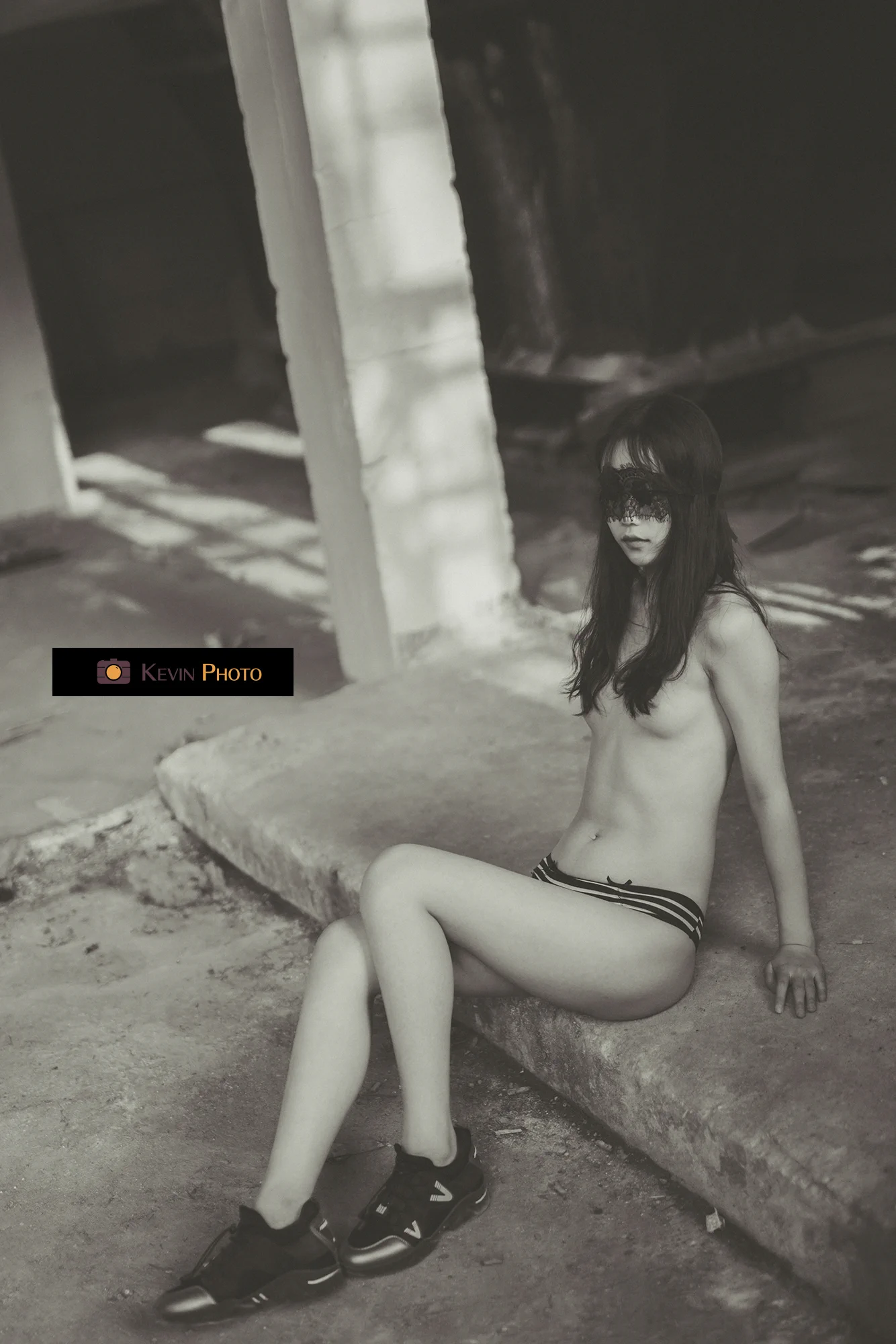 南京摄影师，不互免，但是价格不贵。约拍请私信或者加微信。#南京约拍 #南京摄影 #江苏摄影 #江苏约拍 #私房 @Daguidiyi@Public_Catgirl1@51luchu_ https://t.co/wKmi4OKQak