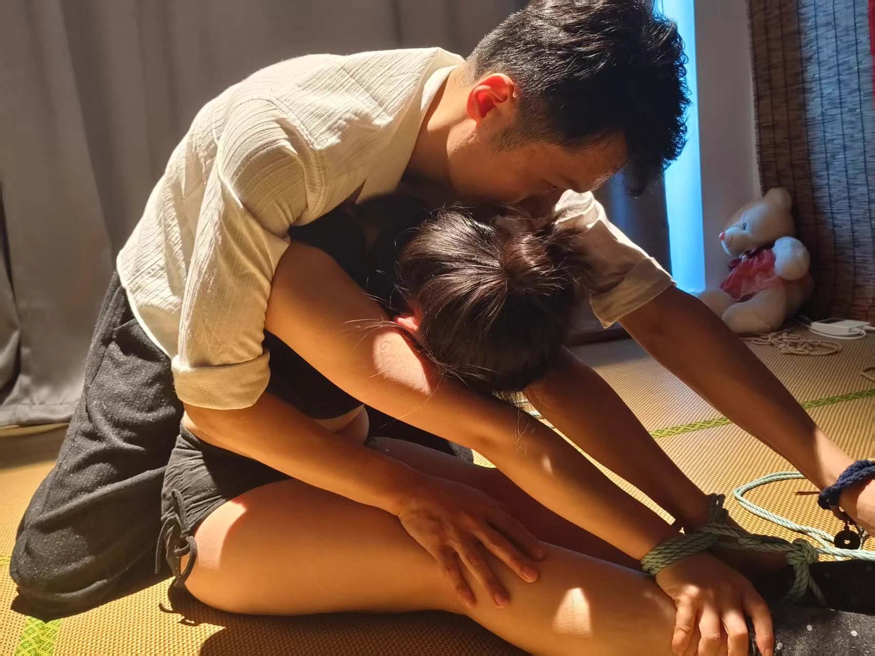 对你心跳的感应，还是如此温热亲近你埋葬的地方叫幽冥被缚：@Zxiwa19 投稿：@Fengsiyuan @007share @tbzt2024@wqganenshi_ https://t.co/9bsXkKkl9i