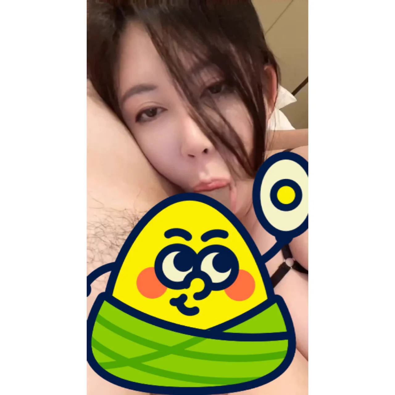 一根原味的，一根肉馅的~😍还是比较是喜欢后者~其实我不骚，只是忠于自己的欲望，有体检报告的同城小哥吗？现任炮友又快被我榨干了~ https://t.co/egpOvEuFJ6