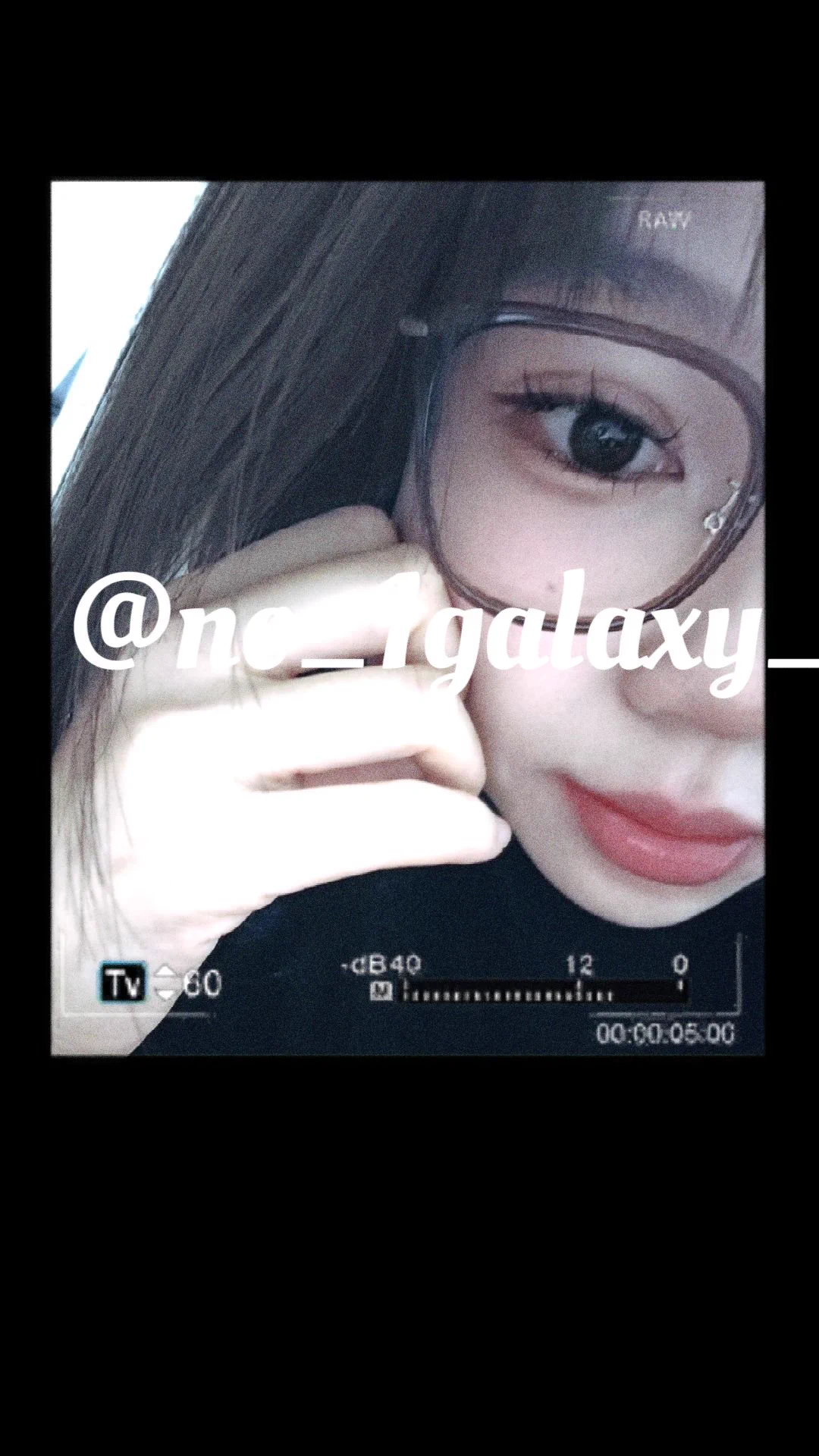 🤔嗯 有坏女人那味儿了 https://t.co/VapUCvgmBT