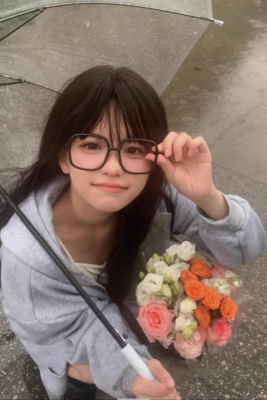 Shanghai #静安 硬5162cm/🐻C. 82斤 06年白虎一线天超粉嫩超白超极品幼萝，抱起来玩一起洗澡角色扮演•可 COS无风尘味圈外小朋友 🍧家有：洛丽塔 JK 女仆装黑丝  白丝  吊带袜 半膝袜  Cos服#舌吻 #六九 哆哆 奶瓶🍼🐧:2284553034Vx:PP1008674全国资源✈️群: https://t.co/c7hNFS2Epc https://t.co/jdNJ3lUZCC
