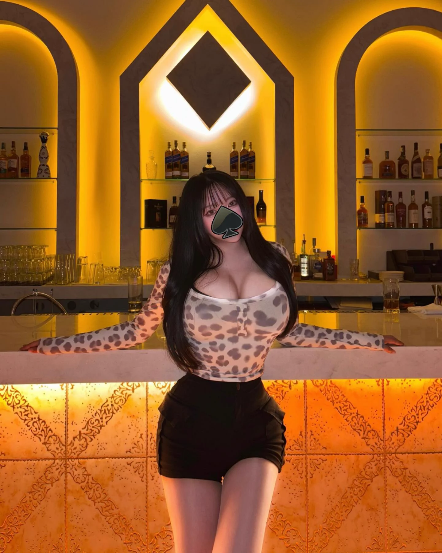 今晚在上海浦东来找烟妈哦，可以跪在烟妈面前，看着烟妈抚摸着小腹，亲口对你说“是的，你的媚黑女王怀孕了哦”♠️#婊子 #黑人 #黑爹 #BBC #媚黑女 #媚外 #荡妇 #母狗 #留学生 #QOS #媚黑 #媚黑女王 https://t.co/hDZ4mZjbUw