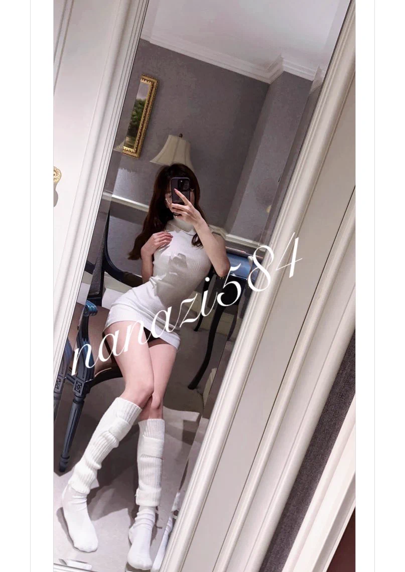 居然看见个眼镜边边就知道是女大眼镜娘吗@SexytoLady @SexytoDoll @SexytoBaby @SexytoGirl https://t.co/crEYmdhy9T