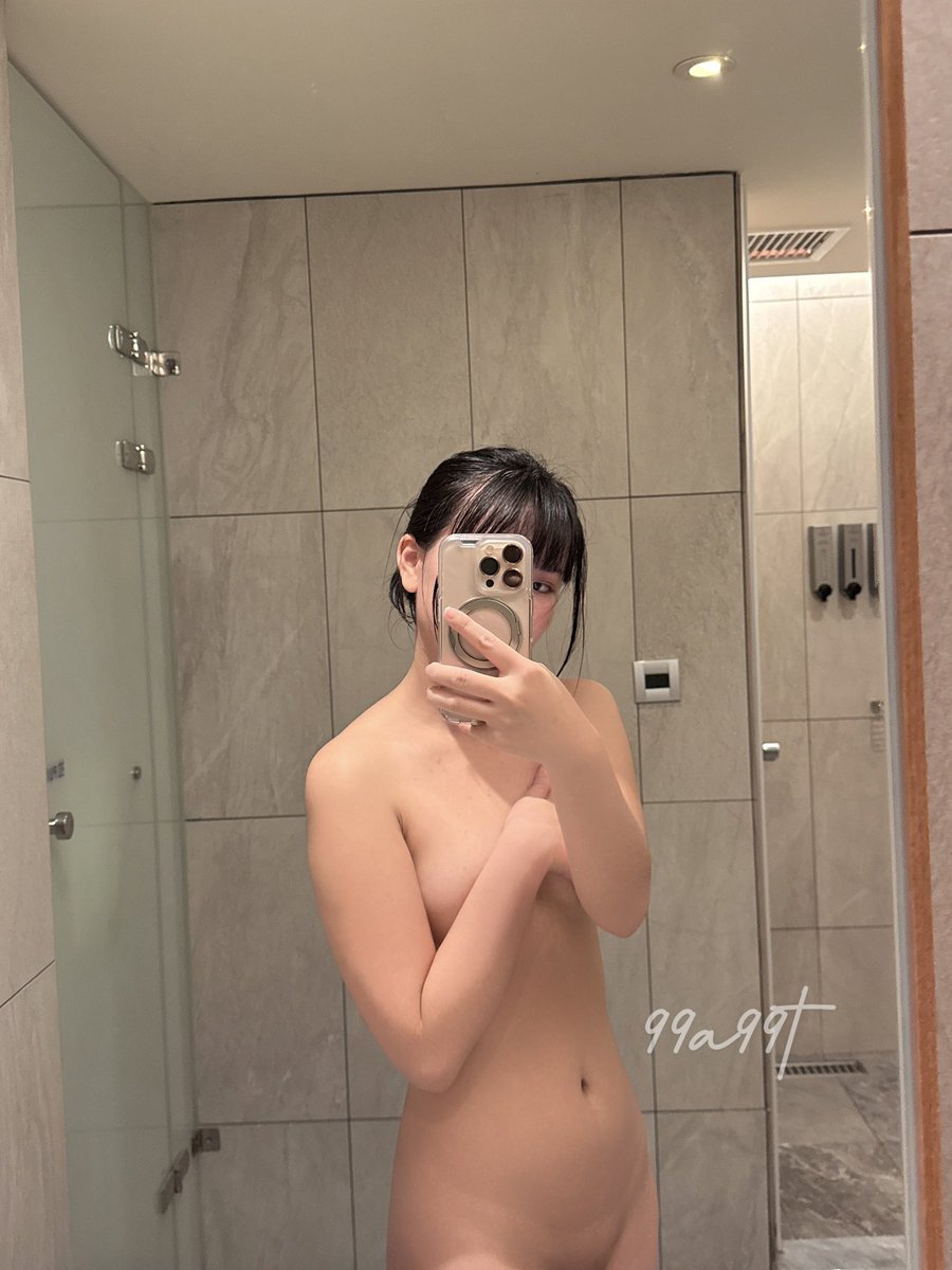 肚肚是肉肉 https://t.co/1saQyFEQo0