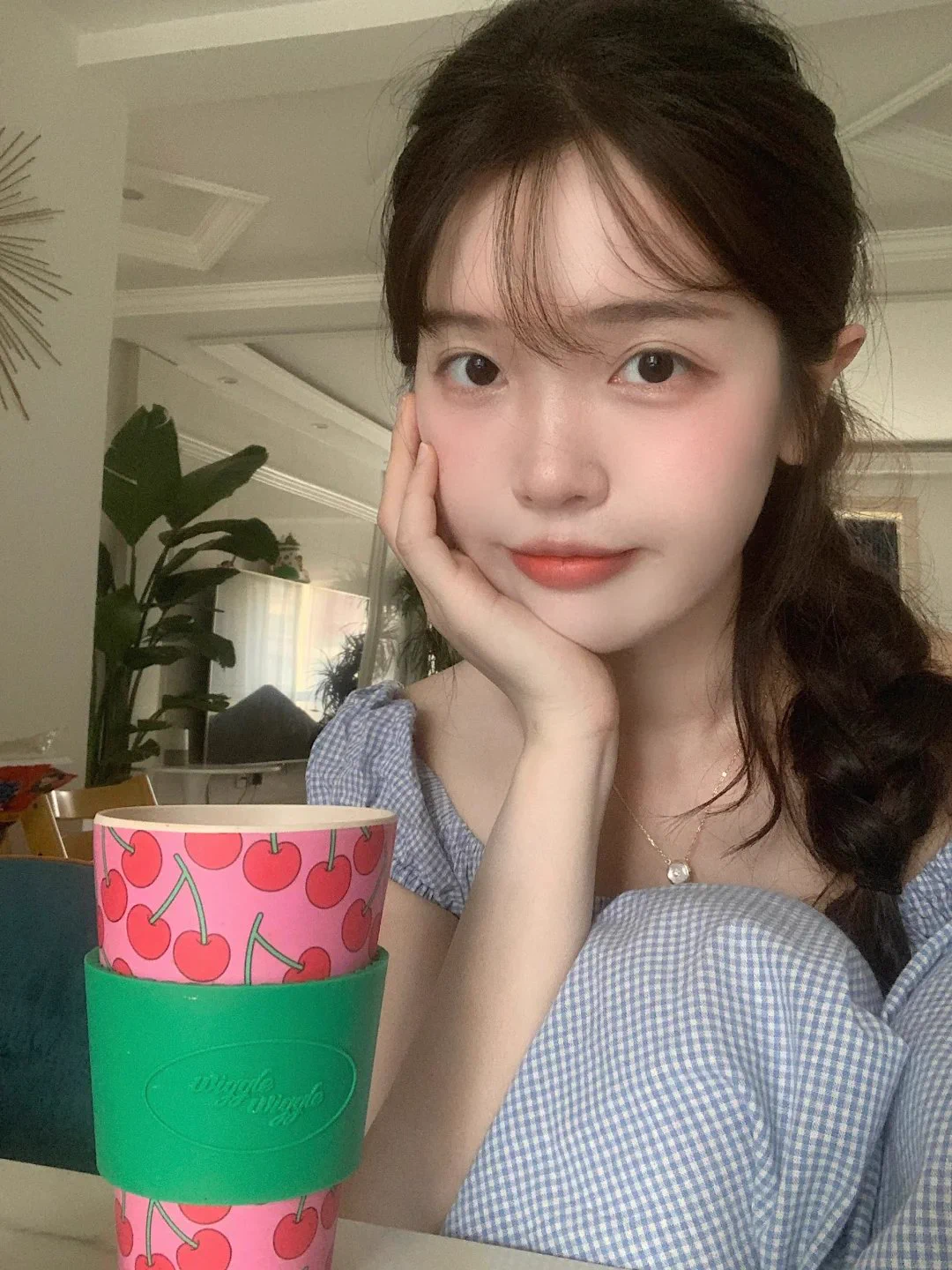 最近好焦虑，你们会喜欢妈咪吗？私信我自己说 https://t.co/CmLcOn7nfP