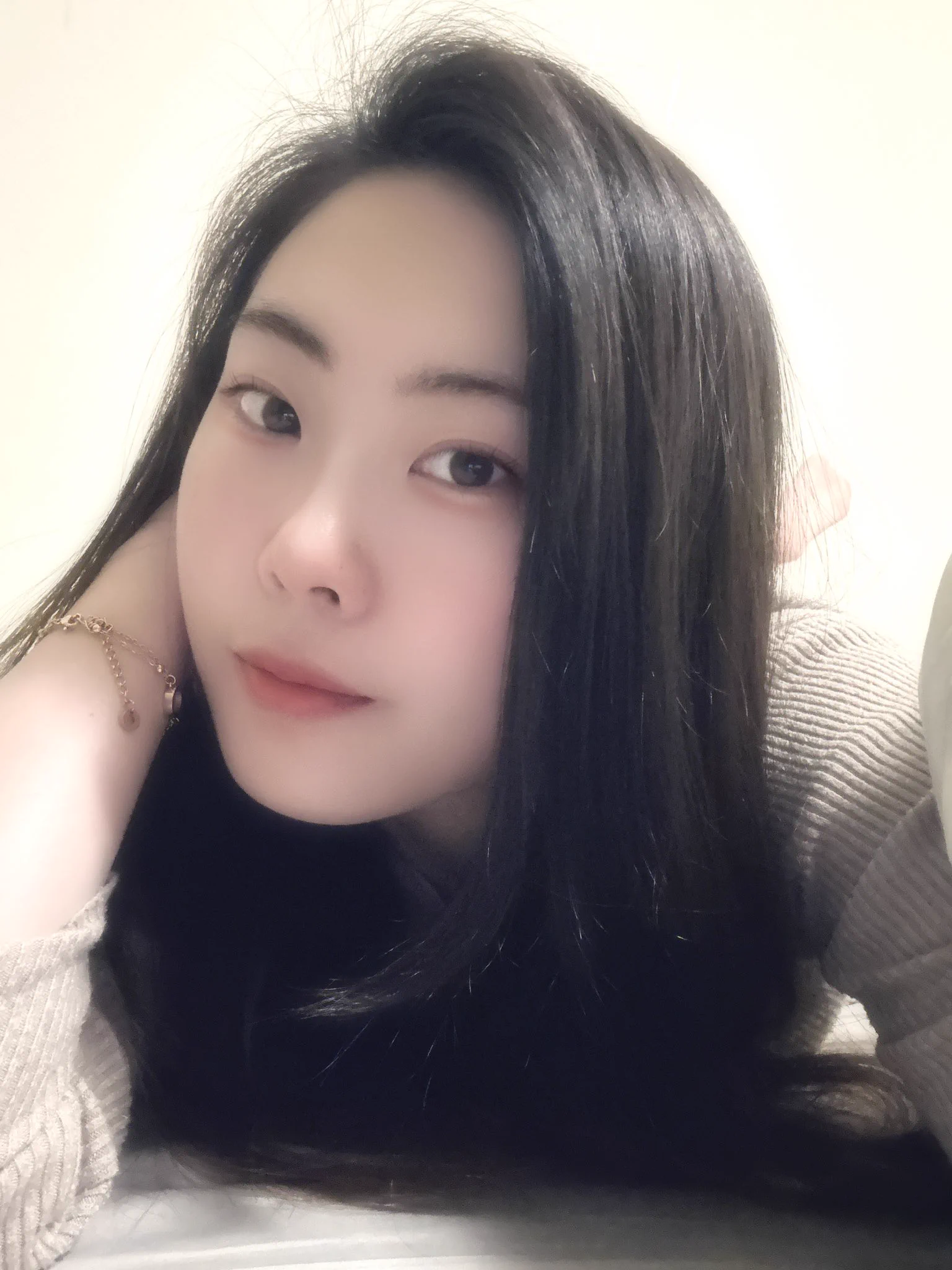 睡前更新一下 晚安💤 https://t.co/TnJxfOBssf