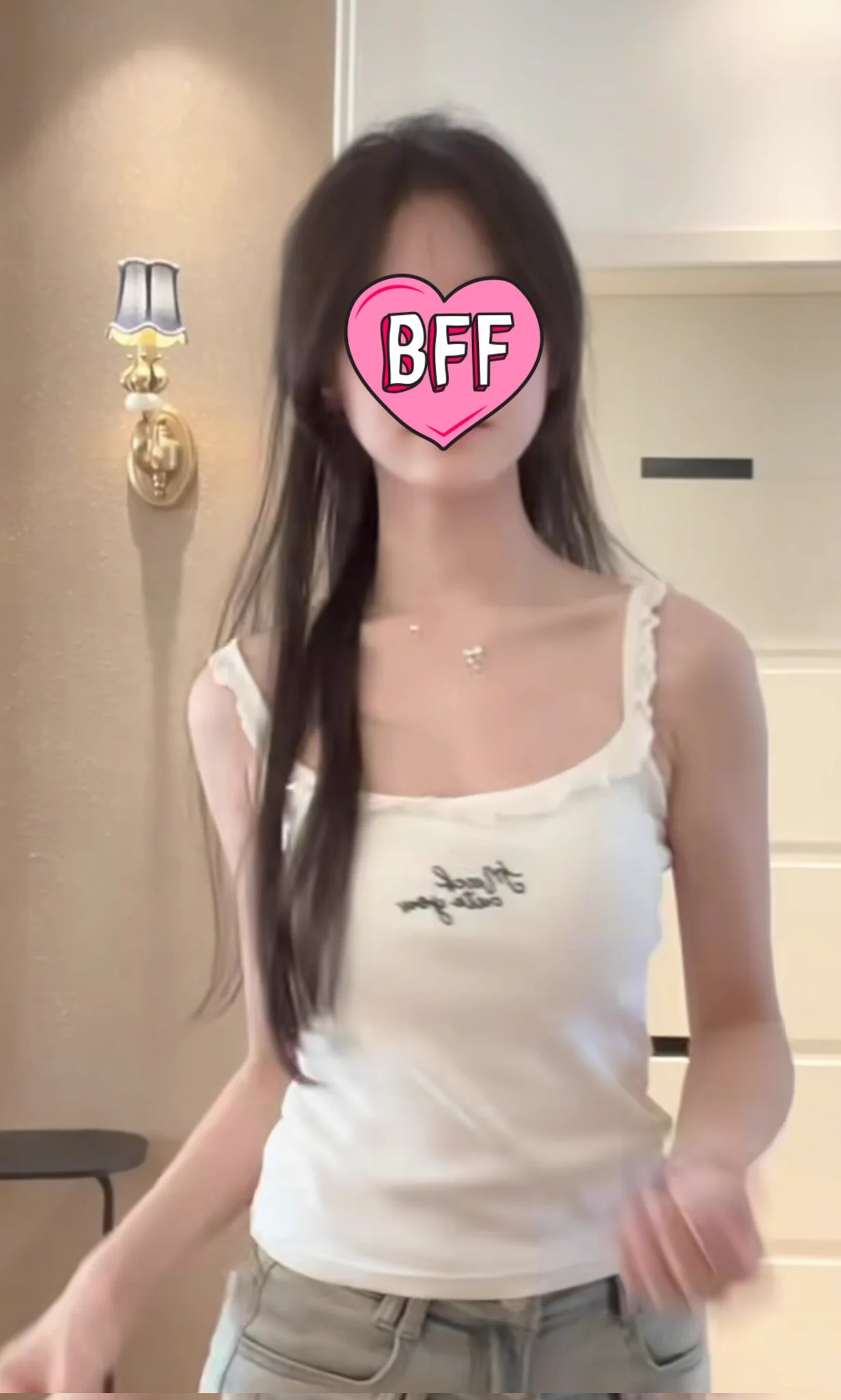 做小姐第二天就被干趴下,刚辍学的小萌妹以为做小姐轻松来钱快,没想到老色皮太多,难道累的起不来床。 https://t.co/gs9IIPmJNx