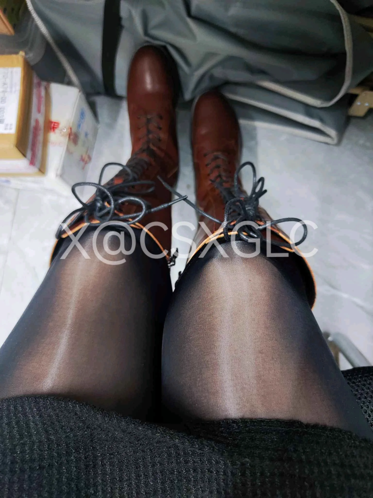 0731湖南长沙，分享爱穿丝的熟女老婆，丰满的女财务。平时最爱穿肉丝和靴子，有时想要被艹了，就发腿照勾引我，性欲特别强。寻同好交换老婆或女友照片，感兴趣的私。 https://t.co/d2A5dN977j