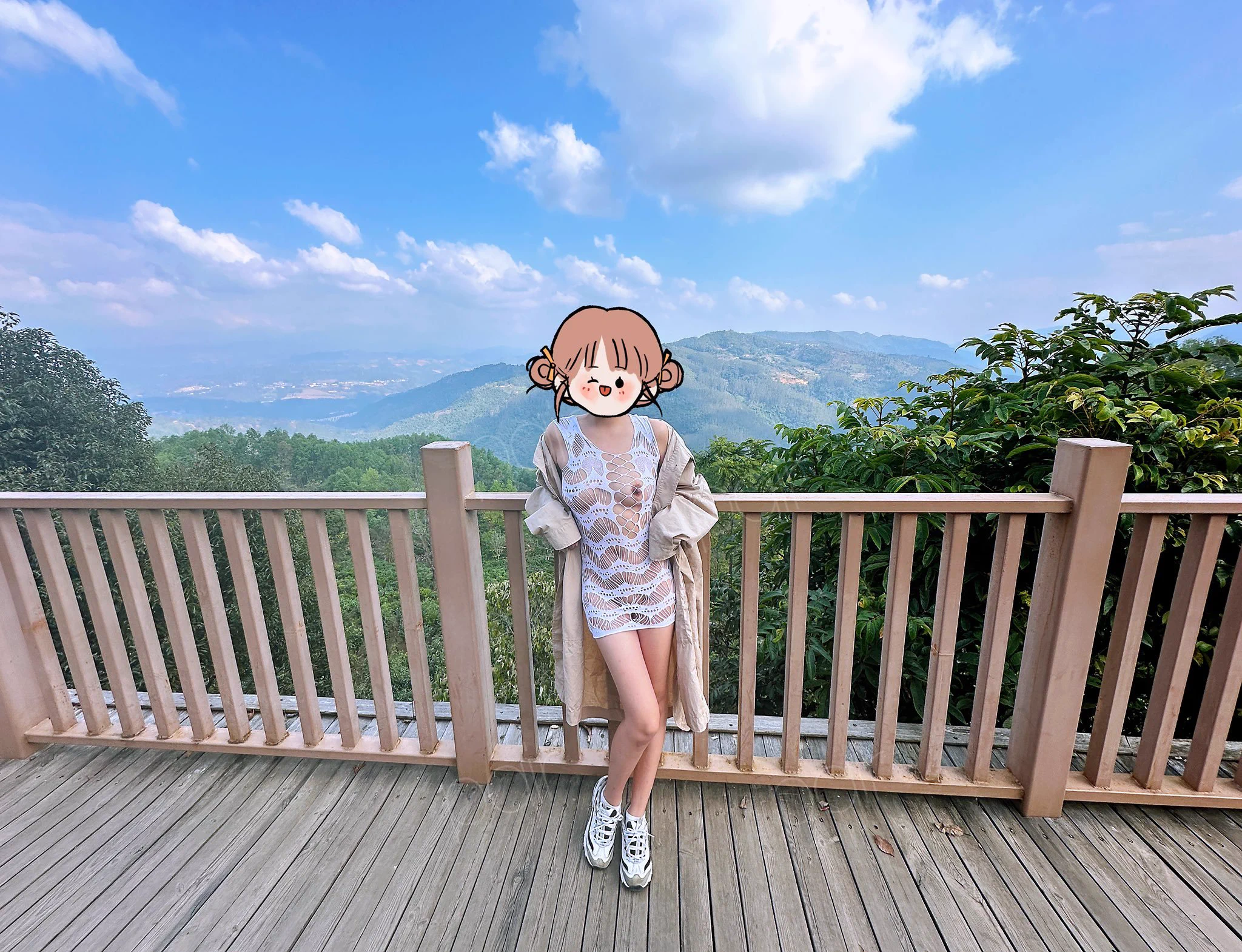 第一次体验露出，还是请路人帮忙拍照#母狗 #反差 https://t.co/BHqPEdrNSc