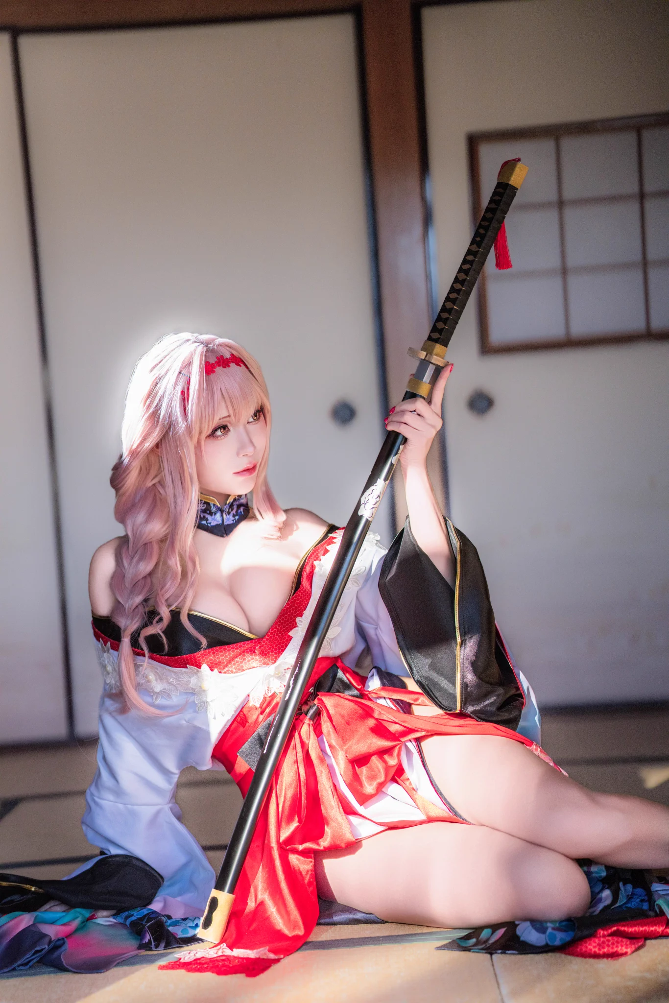 薔薇と剣#NIKKE #NIKKEcosplay #NIKKEAnniversary https://t.co/RfUHvQzHrb