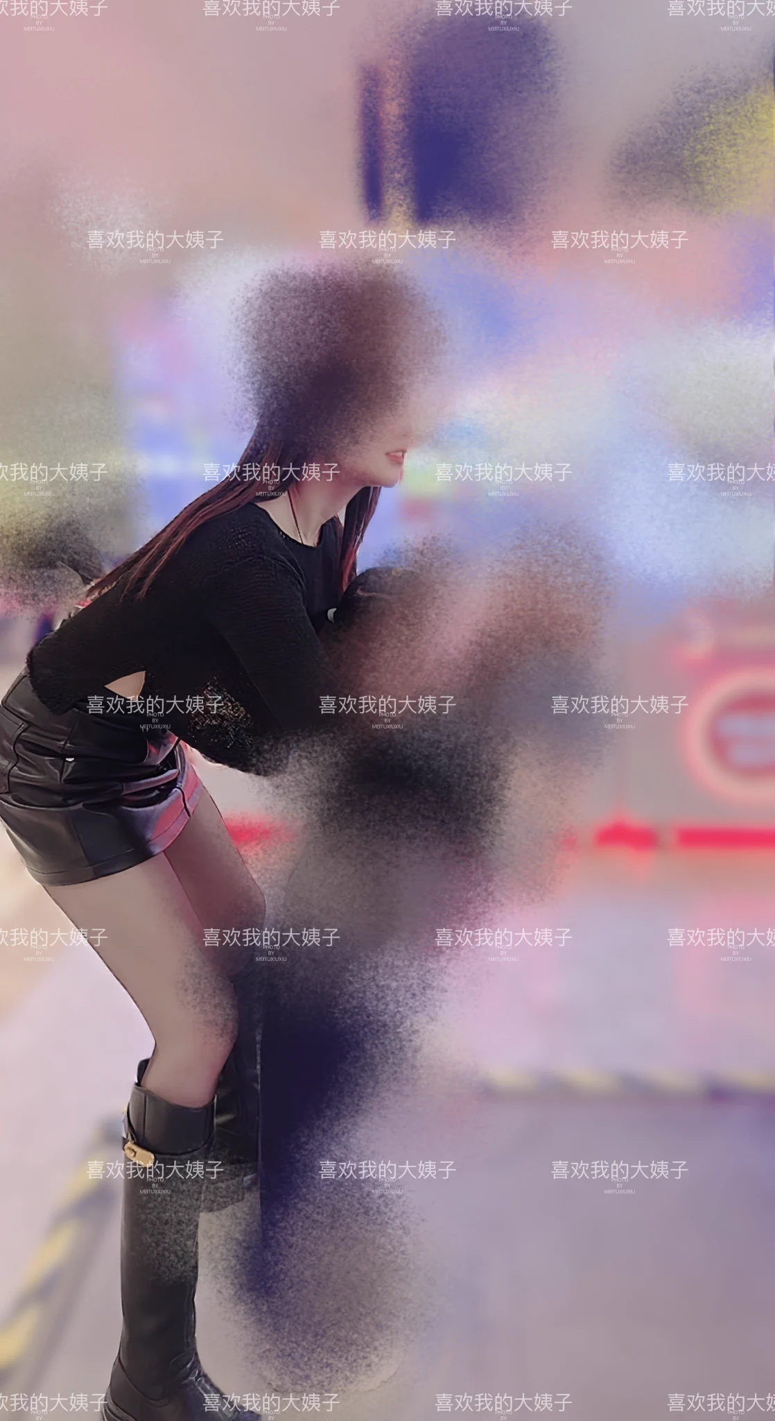 4月20号周末好兄弟们和老婆一起带着孩子来游乐场玩了，抓拍了几张老婆，今天老婆打扮的也挺有韵味的，大姐没来，大姐回岳父岳母那里了不知道这次回去会不会让大姐相亲去😂之前大姐只要一回家就被岳母唠叨，不过最近几次没有去说 https://t.co/SoqSrsEzhz