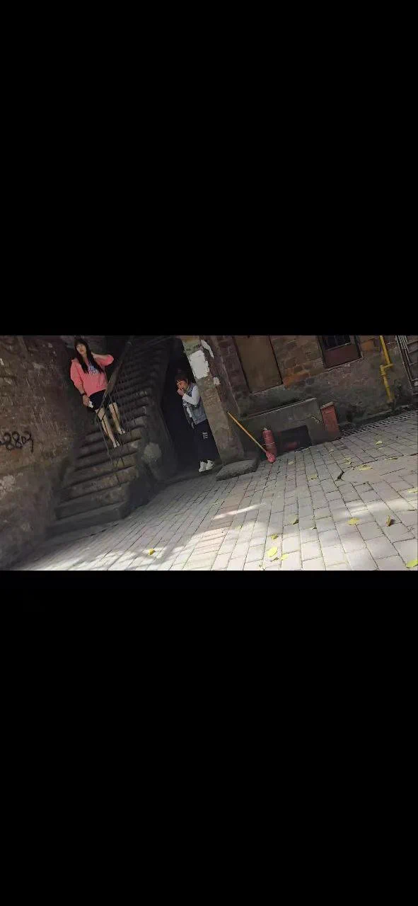 #江苏 #无锡 #梁溪区 #扫街 #足疗 #口爆 150 通虹路小河边木框门 百年经典的珍珍kb。推门直接进，短发妹会主动上来迎接。深喉、口爆，短发妹一气呵成。适合泄火。地方也比较好找，看到图片上的木门进去就是 https://t.co/VvD7KpPfSn